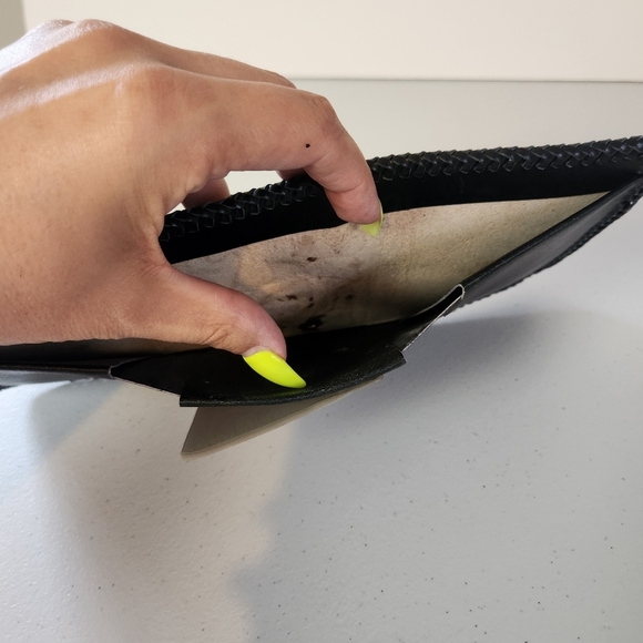 Vintage Tooled Black Leather Wallet Mens Handmade 1970s Western Boho Cowboy 70s - Picture 4 of 5